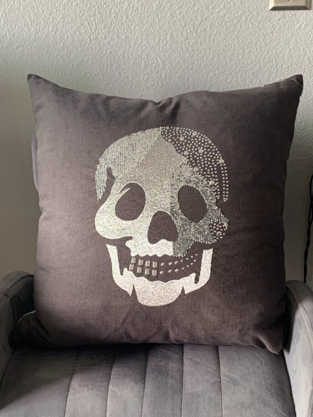 Z Gallery Large Skull Pillow